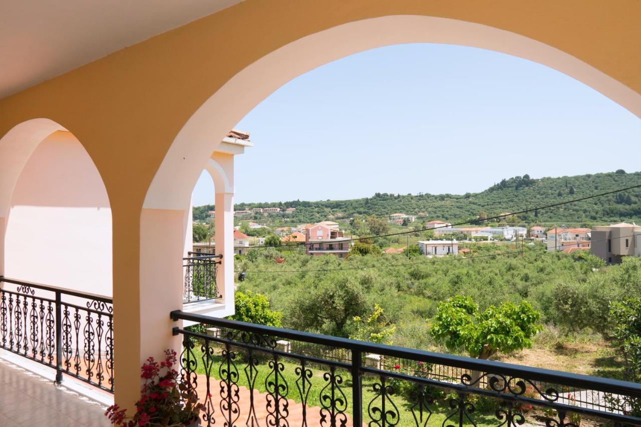 Raptis Guest House Tsilivi  Exterior foto
