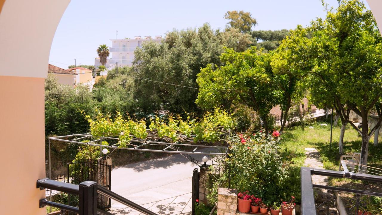 Raptis Guest House Tsilivi  Exterior foto